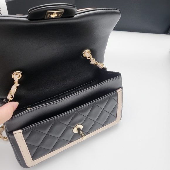 Brand new authentic Chanel two-tone mini flap bag from 23B - Picture 15 of 17